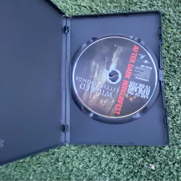 Horror Movie DVD Bundle Insidious The Exorcist Wicked Little Things - Picture 7 of 8
